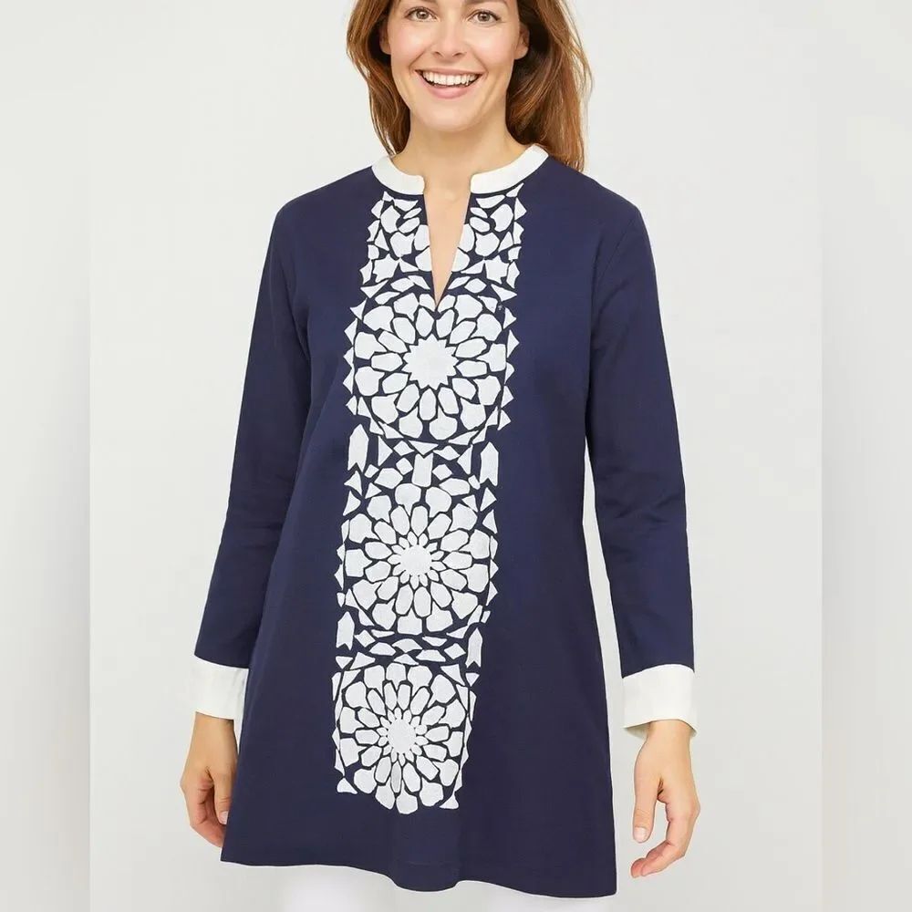 Vineyard Vines Blue/White 3/4 Sleeve Appliqué Tunic Top Asymmetric Women’s Sz M